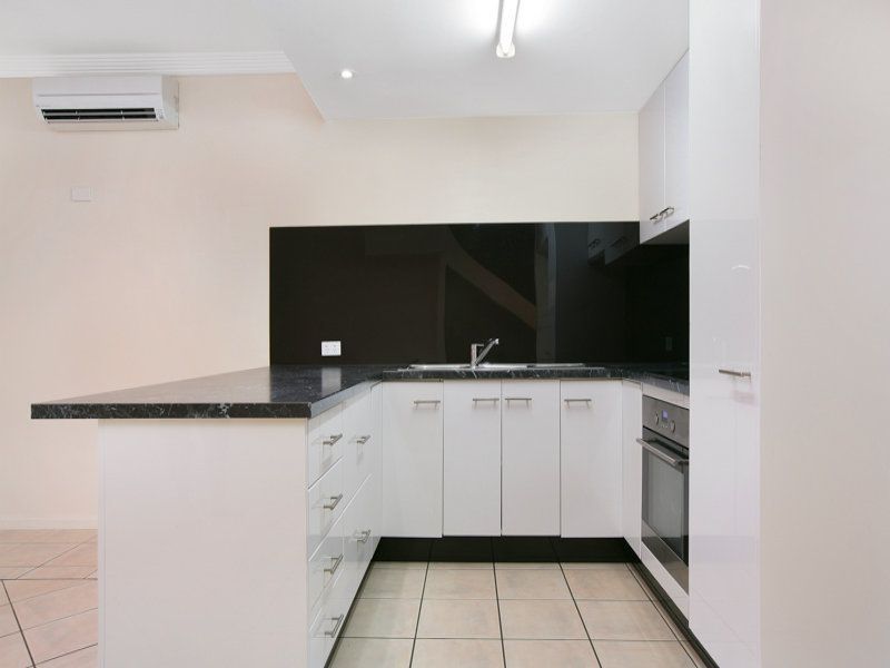 22/10-16 Digger St, Cairns North QLD 4870, Image 1