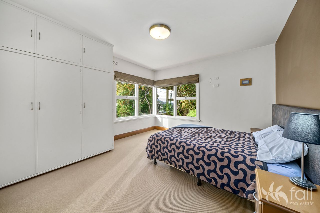 13 Yolla Street, Rose Bay TAS 7015, Image 2