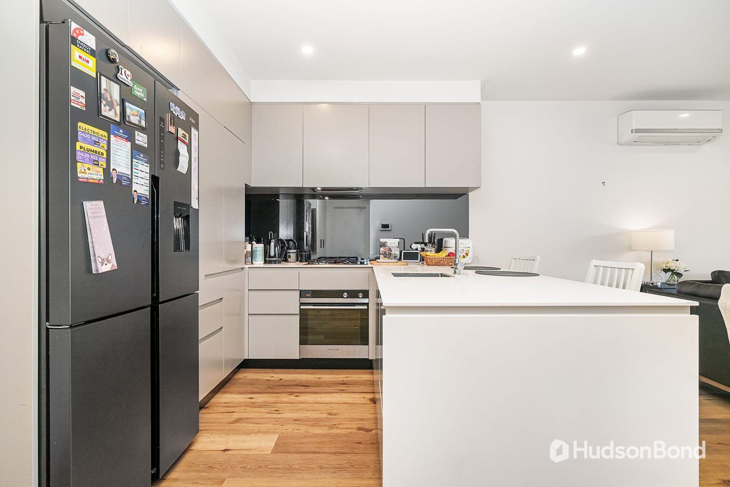 2 bedrooms Apartment / Unit / Flat in 301/9 Red Hill Terrace DONCASTER EAST VIC, 3109