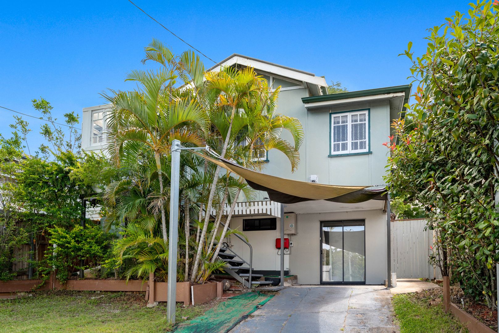 1077 Logan Road, Holland Park West QLD 4121 House For Rent Domain