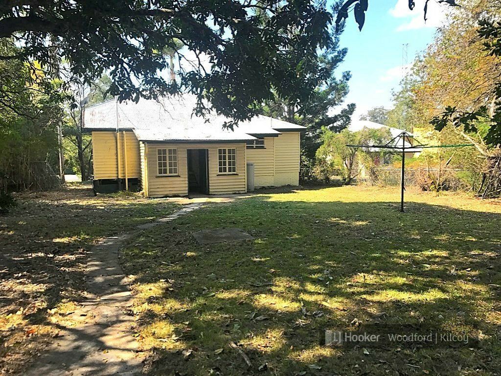 30 Coronation Avenue, Woodford QLD 4514, Image 2