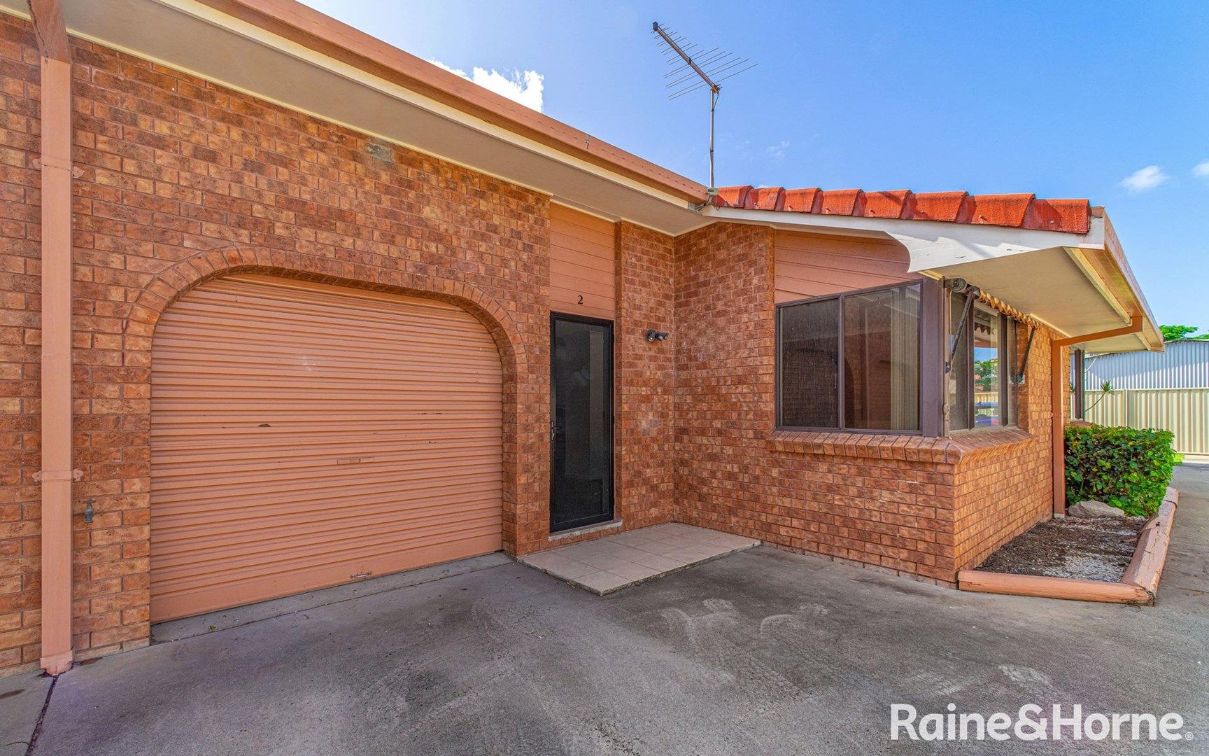 2/20 Waratah Avenue, Yamba NSW 2464, Image 0