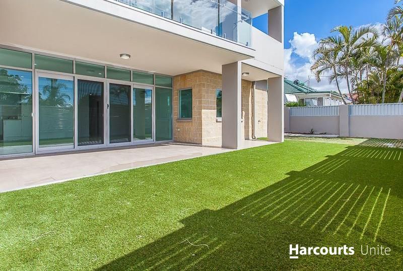 3 bedrooms House in 2/133 Flinders Parade SCARBOROUGH QLD, 4020