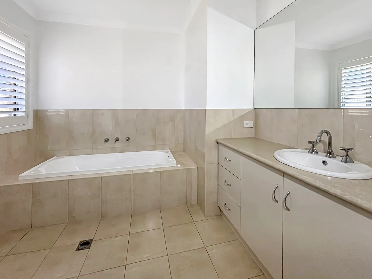 Additional image 13 of 3 Angela place, Griffith NSW 2680