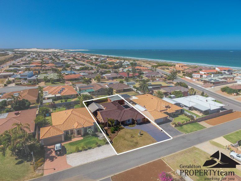 6 Moffatt Place, Tarcoola Beach WA 6530, Image 0