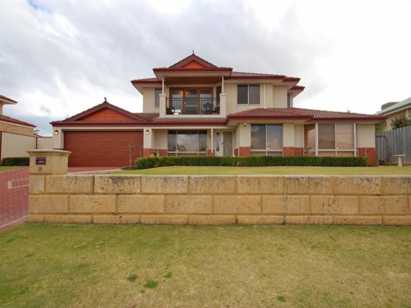 18 La Grange Loop, CURRAMBINE WA 6028, Image 2