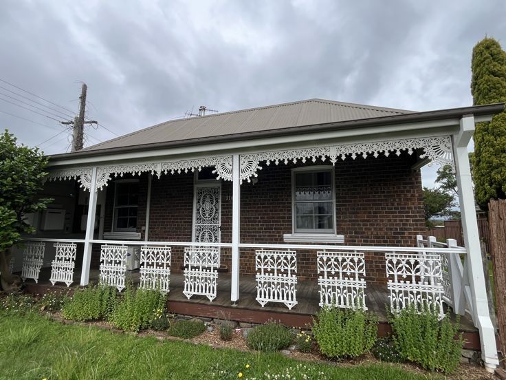 3 bedrooms House in 116 Niagara Street ARMIDALE NSW, 2350