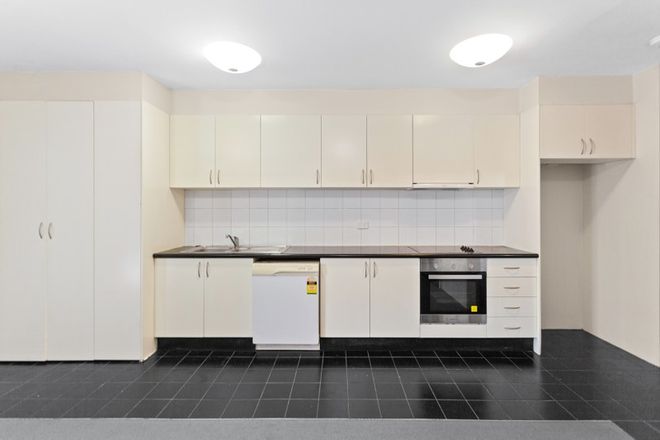 7/128 Cathedral Street, Woolloomooloo, NSW 2011 - Photo 3