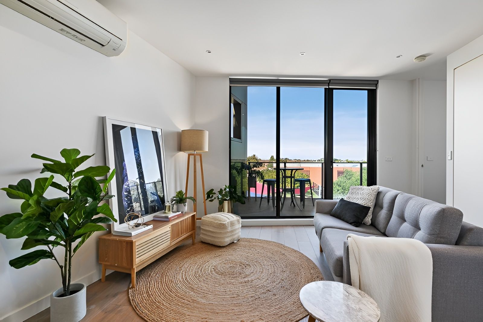 2 bedrooms Apartment / Unit / Flat in 306/20 Napier Street ESSENDON VIC, 3040