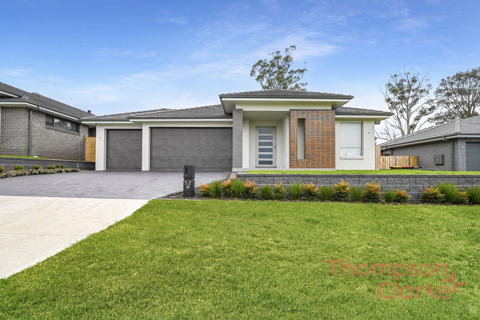 4 bedrooms House in 52 Wicklow Road CHISHOLM NSW, 2322