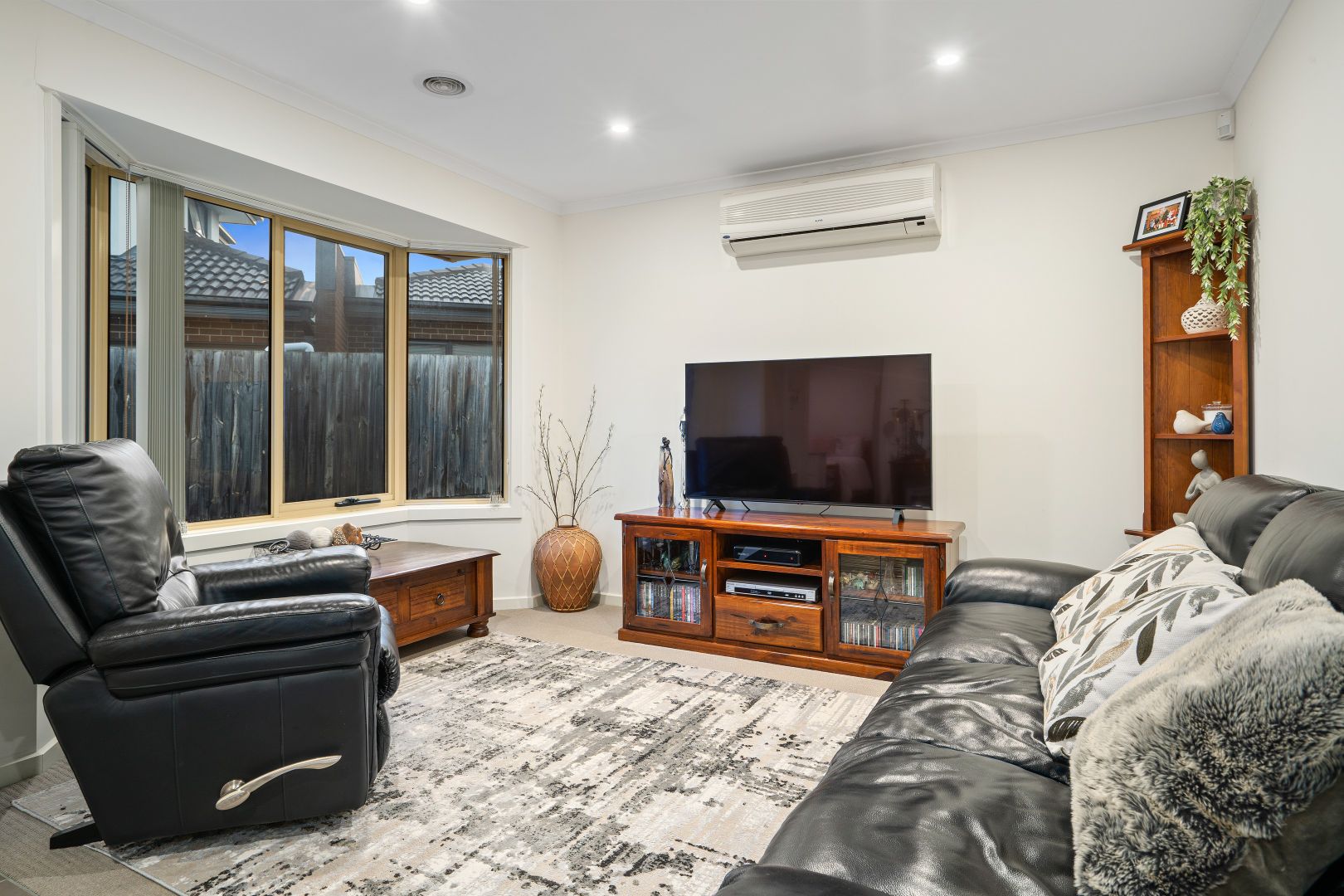 2/9 Bent Street, Bundoora VIC 3083, Image 1