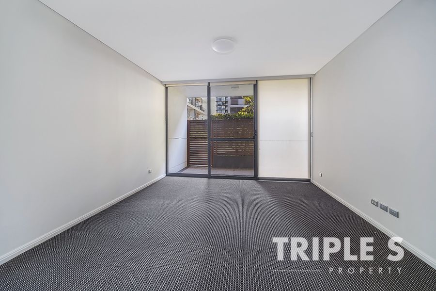 332/7 Defries Avenue, Zetland NSW 2017, Image 2