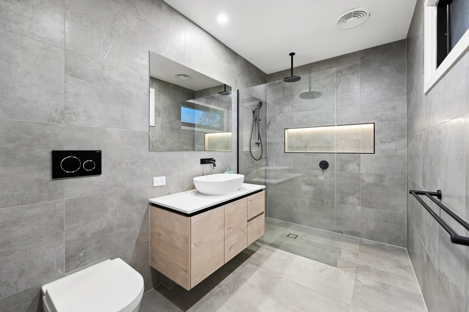 Additional image 9 of 141A Warrandyte Road, Ringwood North VIC 3134