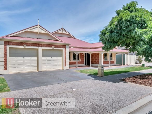 9 Kingfisher Avenue, Mawson Lakes SA 5095