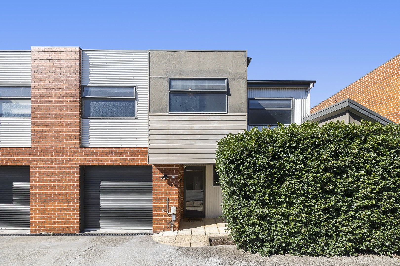 2/420 Nicholson Street, Black Hill VIC 3350, Image 0