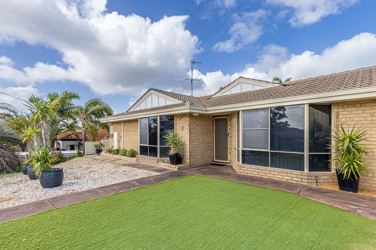 2 Pelican Place, Australind WA 6233, Image 1