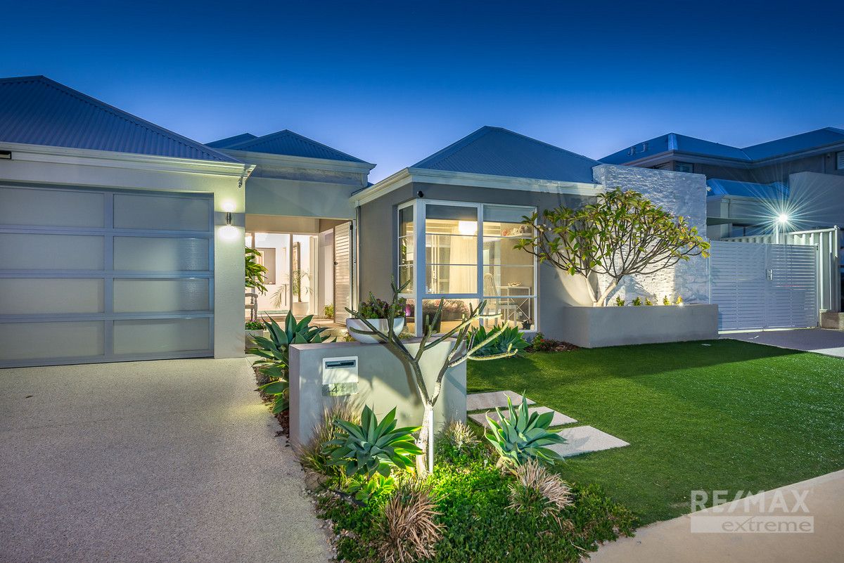 44 Fontelina Parade, Iluka WA 6028, Image 0