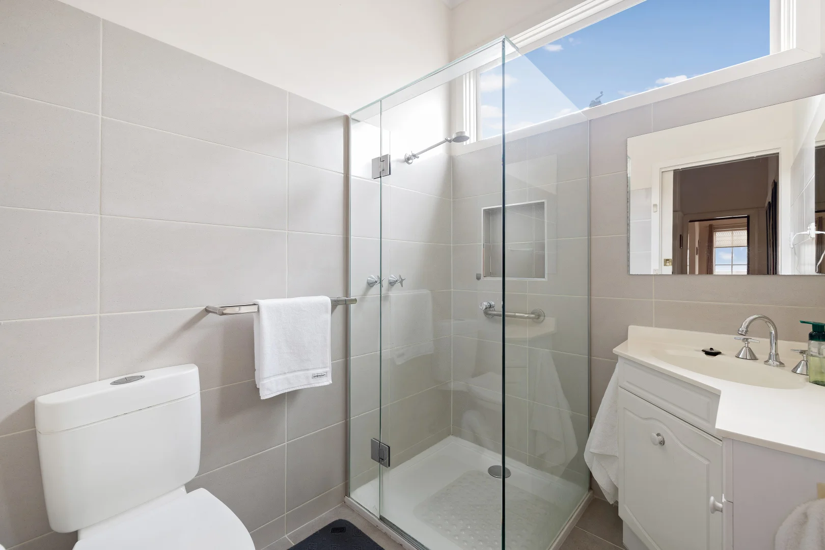 Additional image 14 of 70 Evesham Road, Cheltenham VIC 3192