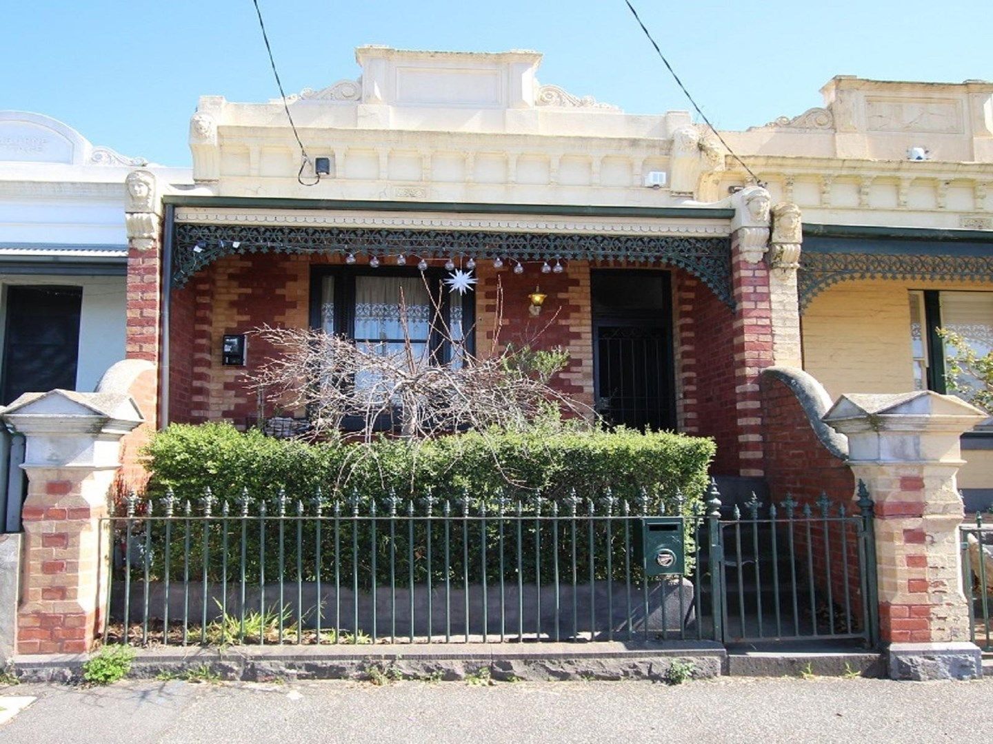 4 bedrooms House in 81 McIlwraith Street PRINCES HILL VIC, 3054