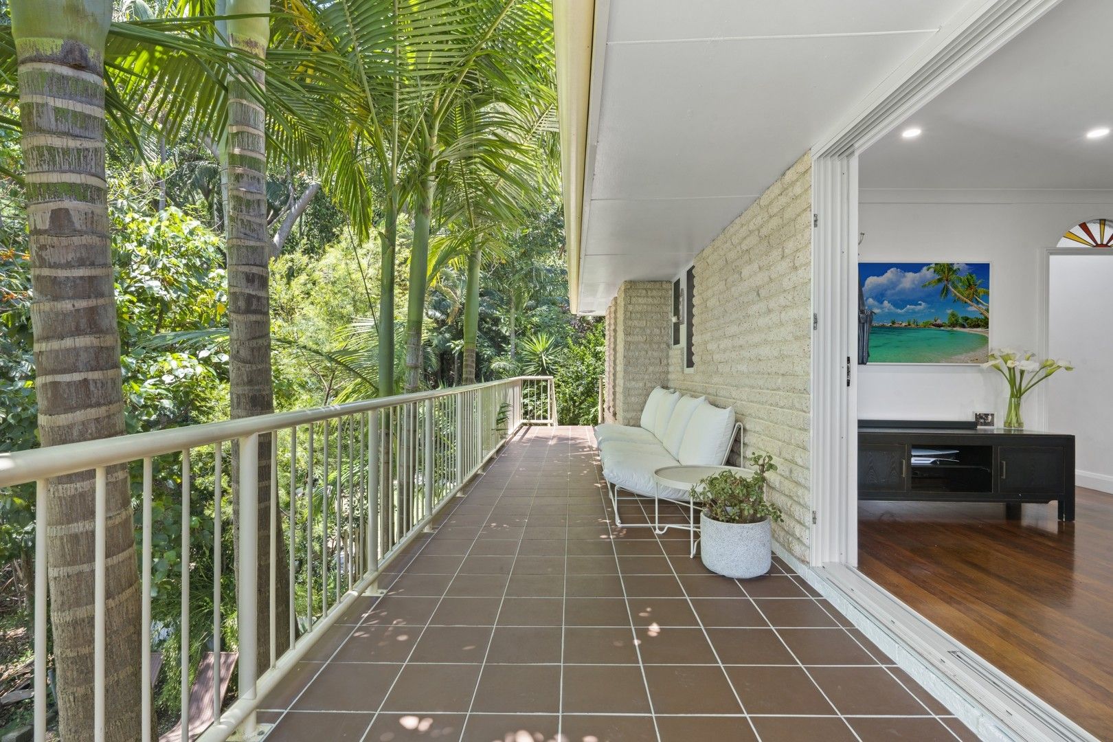 4 bedrooms House in 28a Westview Road CURRUMBIN QLD, 4223