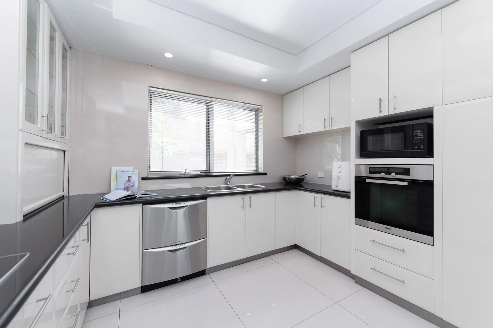 Additional image 14 of 20 Manning, Scarborough WA 6019