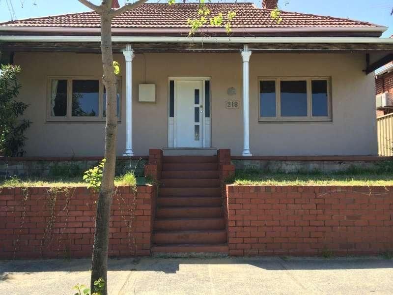 4 bedrooms House in 218 Charles Street NORTH PERTH WA, 6006