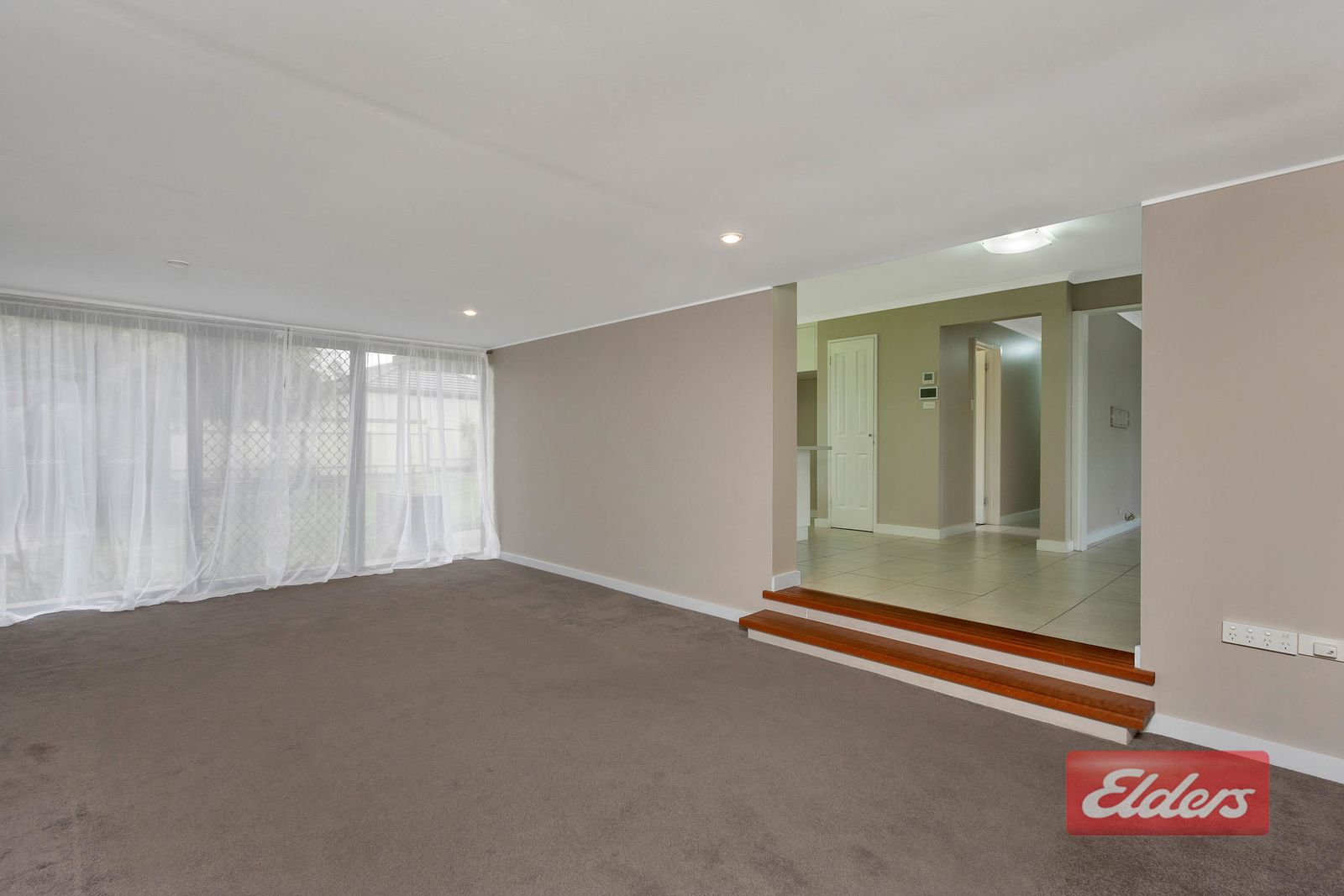 21 Newkree Road, Evanston Park SA 5116, Image 2