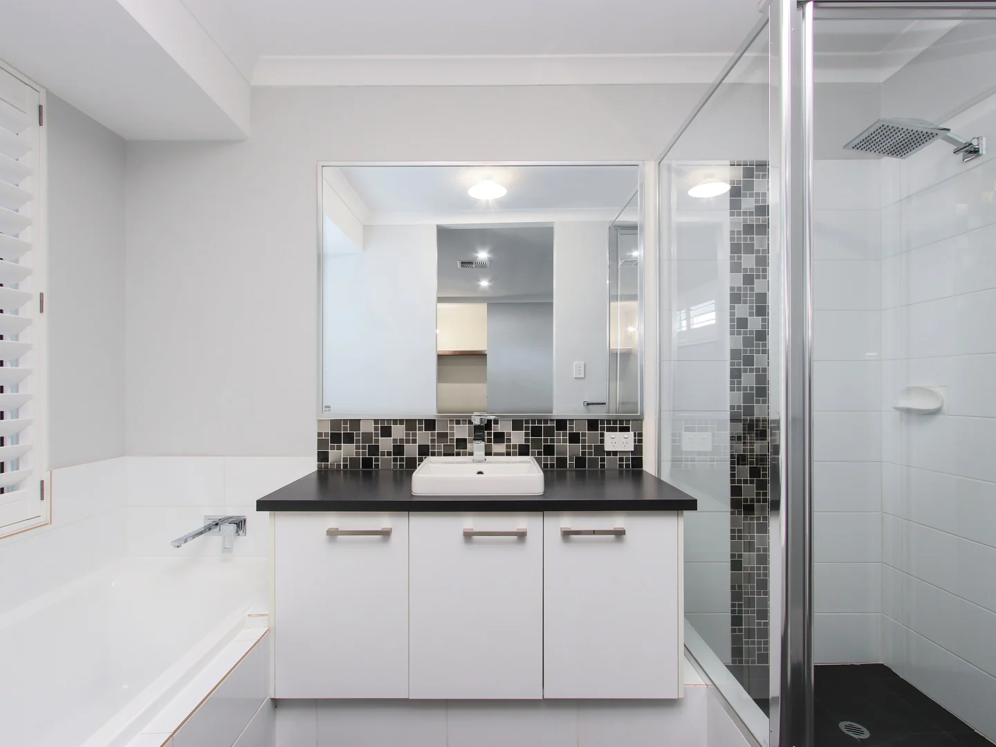 Additional image 8 of 89 Fennell Crescent, Wattle Grove WA 6107