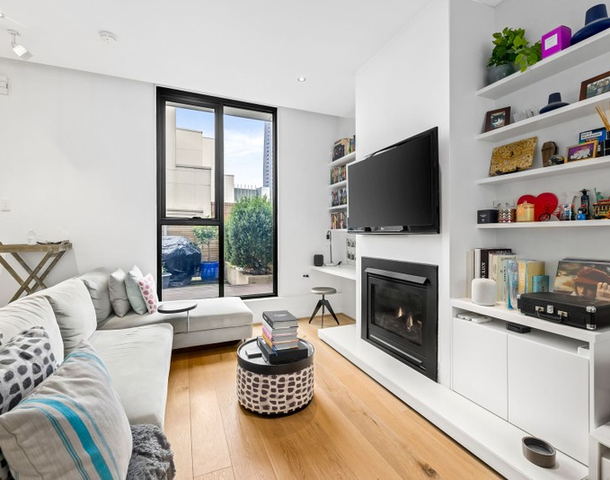 231/117 Studio Lane, Docklands VIC 3008