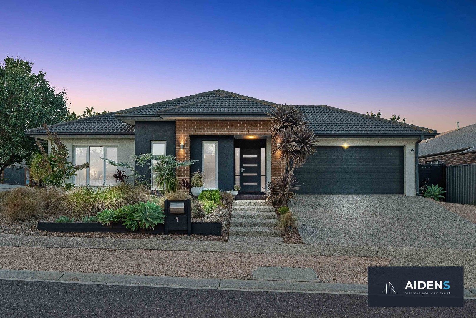 1 Barrett Mews, Caroline Springs VIC 3023, Image 0