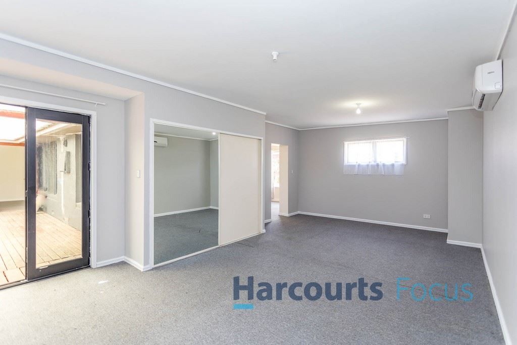 26 Devonshire Terrace, Armadale WA 6112, Image 2