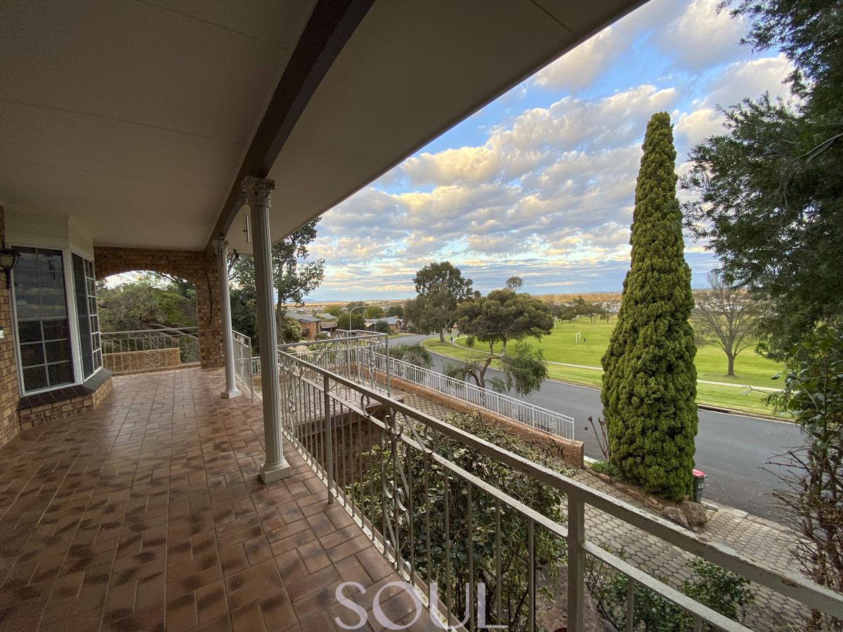 40 Doolan Crescent, Griffith NSW 2680, Image 1