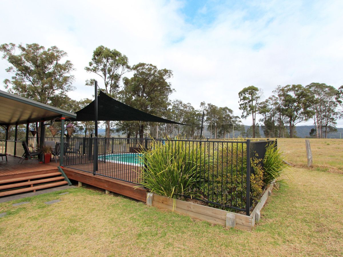 2 Irwin Close, Millfield NSW 2325, Image 2