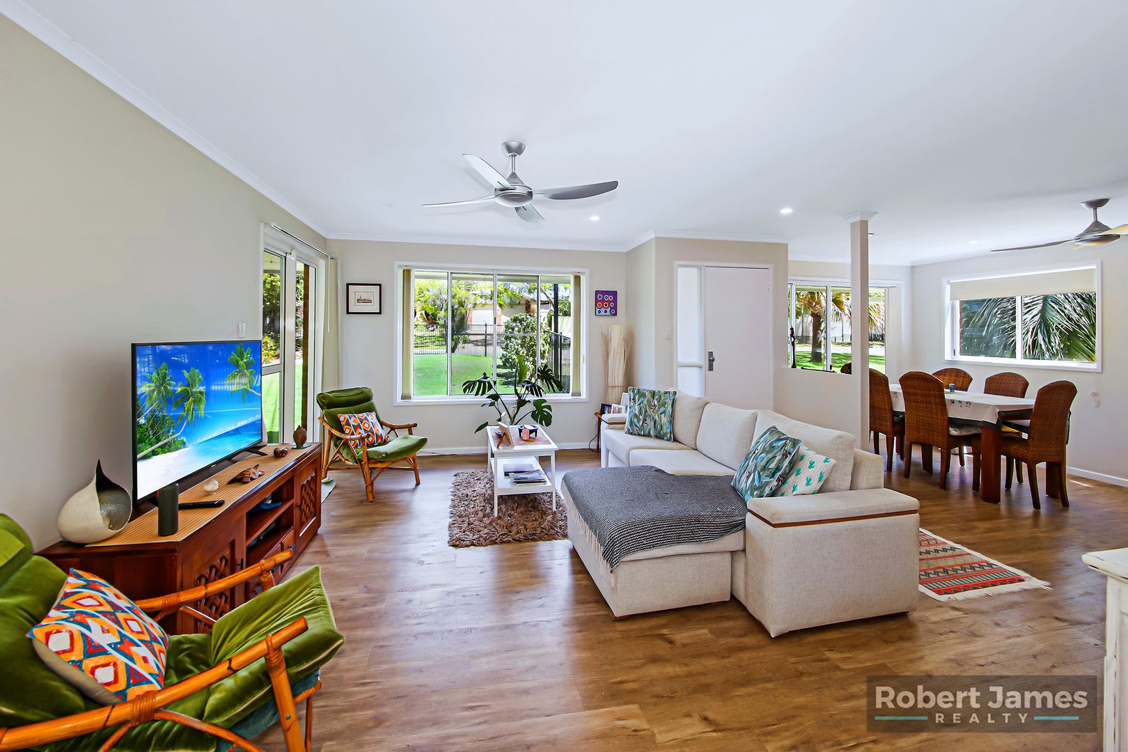 15 Woolumba Street, Tewantin QLD 4565, Image 2