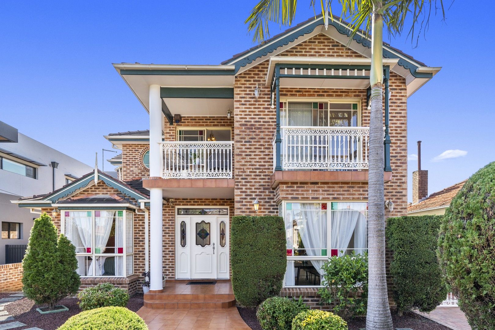 6 bedrooms House in 11 Zoeller Street CONCORD NSW, 2137