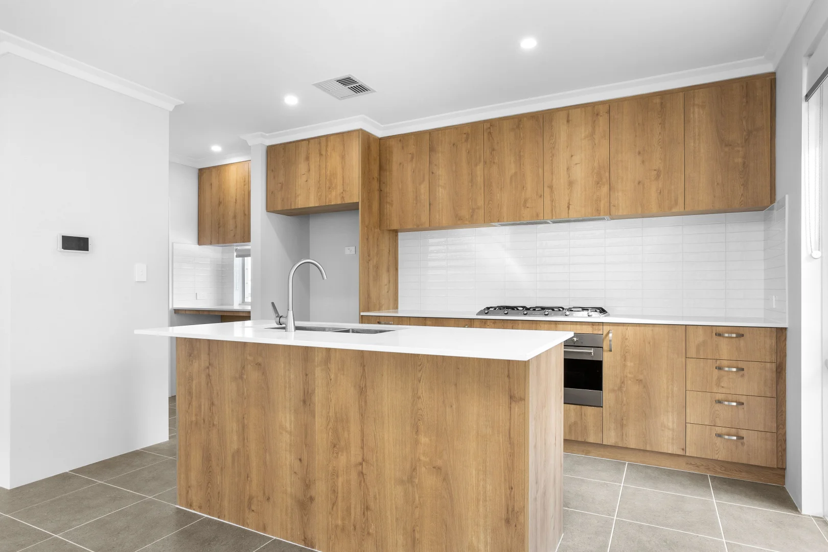 Additional image 2 of 19 Portofino Loop, Coogee WA 6166