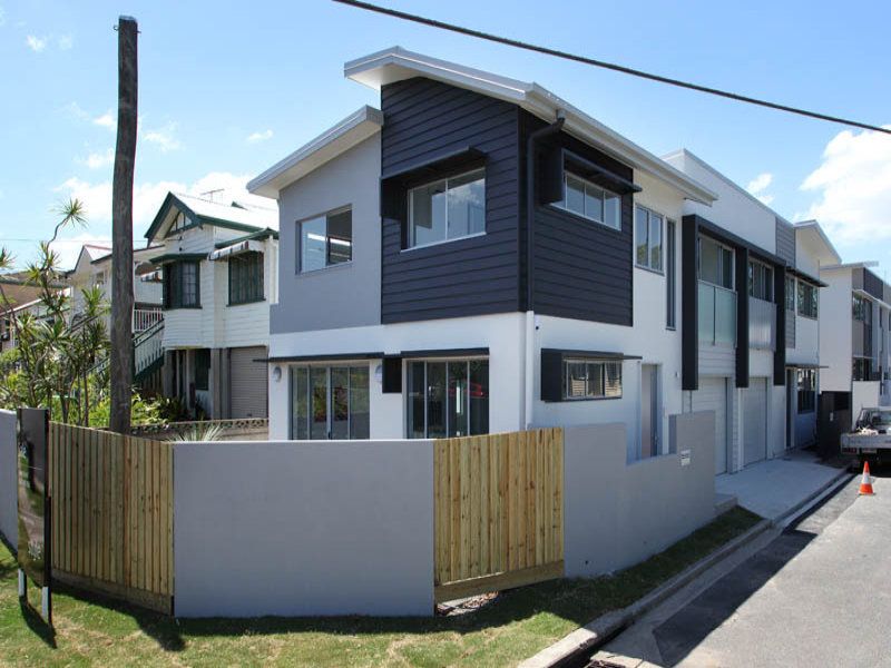 3 bedrooms Apartment / Unit / Flat in 2/51 Le Geyt Street WINDSOR QLD, 4030