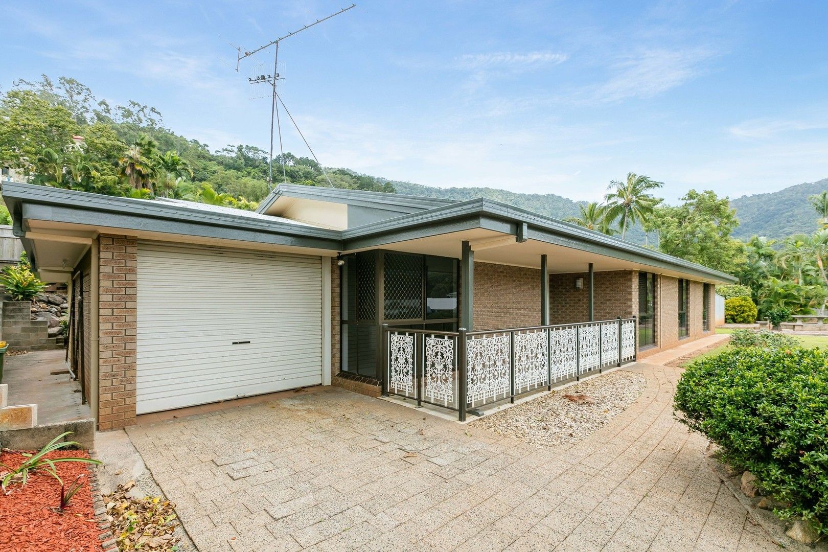 13-15 Bellbird Street, Bayview Heights QLD 4868, Image 0