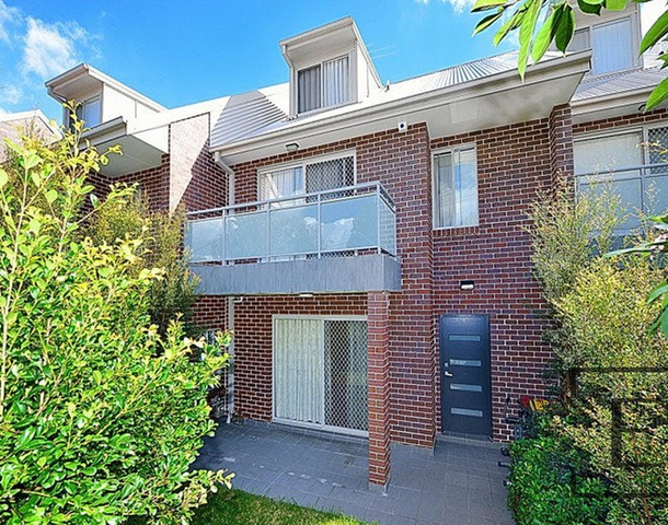 2/107-111 Adderton Road, Telopea NSW 2117