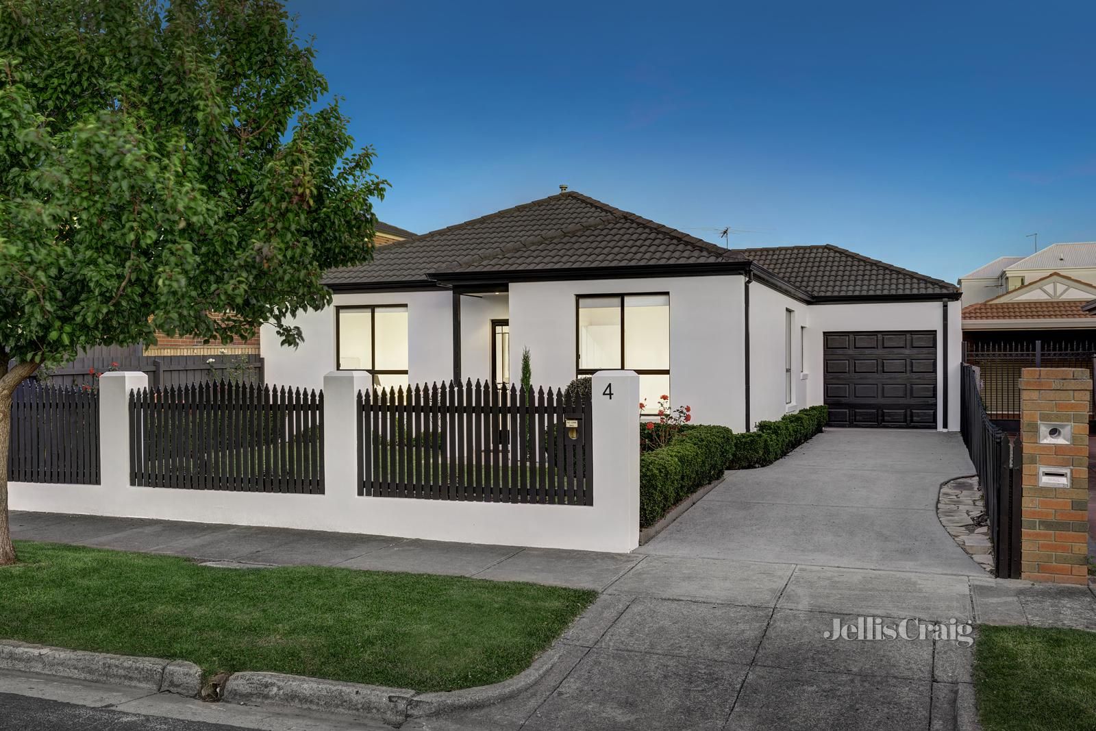 4 Becket Avenue, Bentleigh East VIC 3165, Image 0