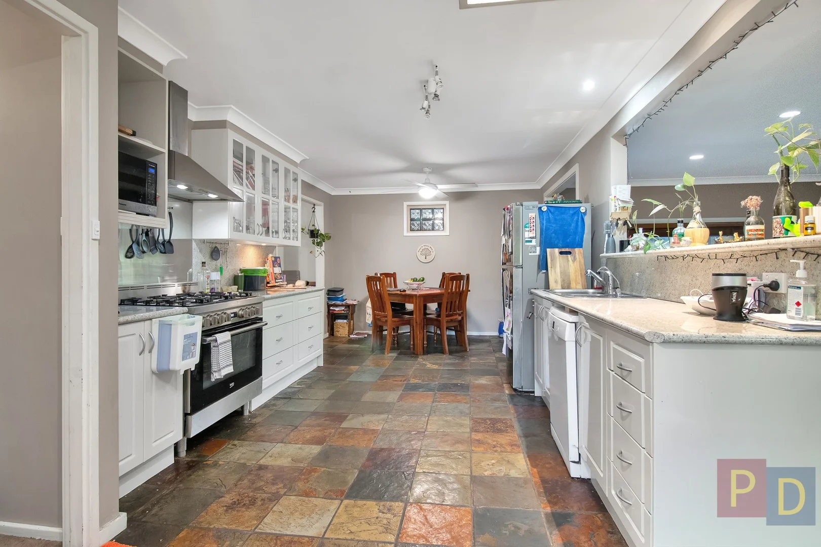 Primary image of 14 Cunningham Parade, Singleton NSW 2330