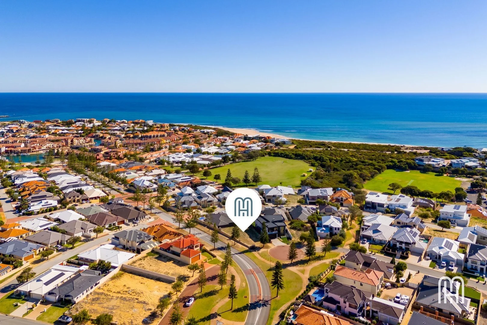 Primary image of 24 Seaview Place, Wannanup WA 6210