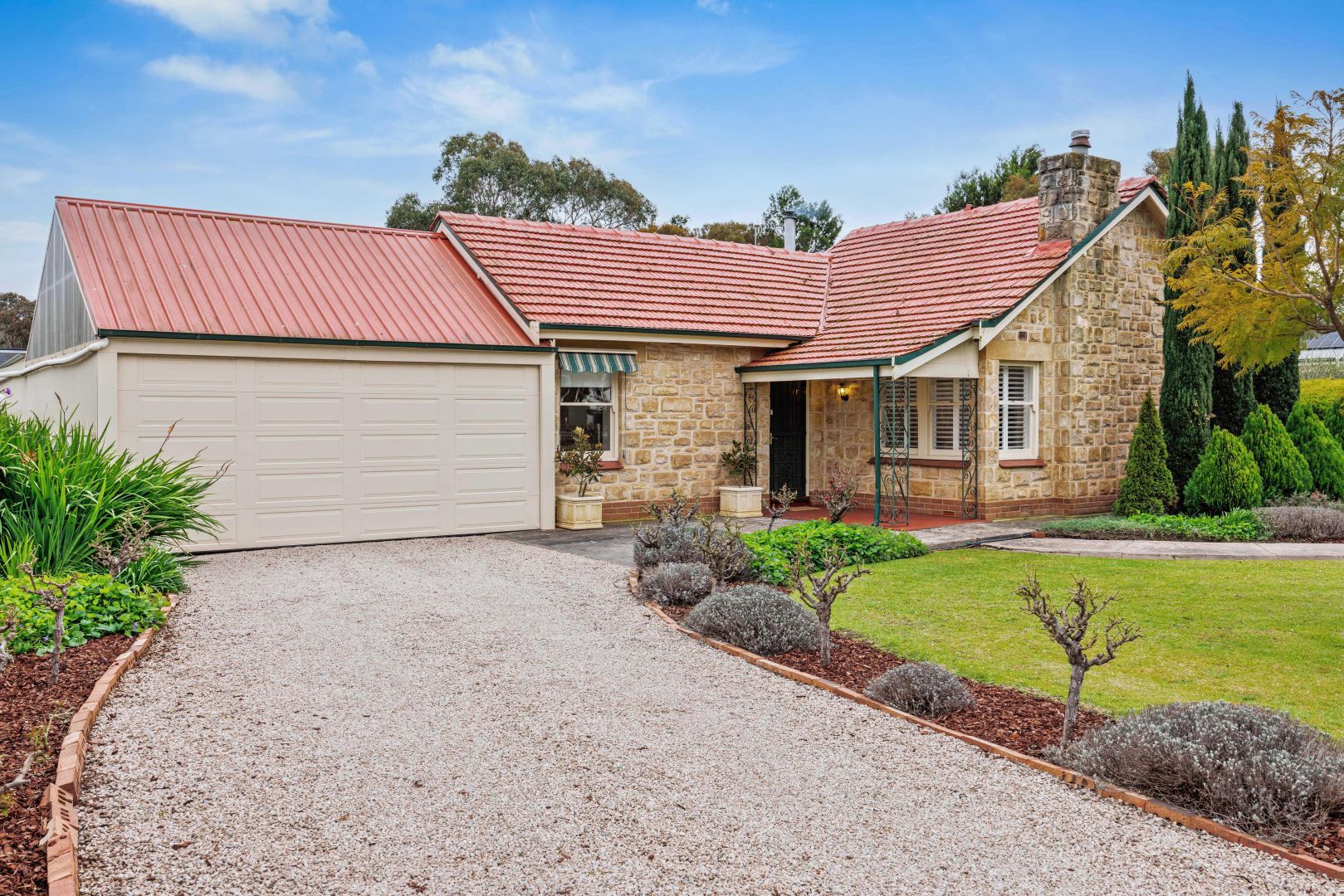 11 Ashbourne Road, Strathalbyn SA 5255, Image 1