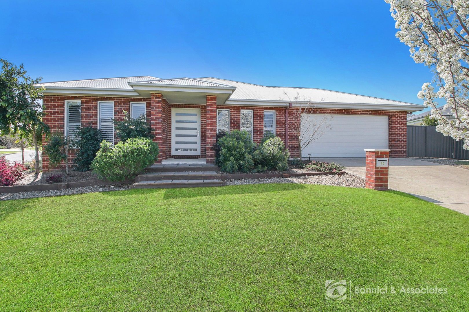 13 Gibson Boulevard, Tangambalanga VIC 3691, Image 0