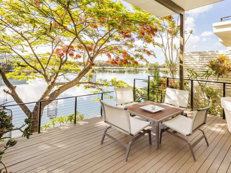 6064 Lugano Dr, Hope Island QLD 4212, Image 0