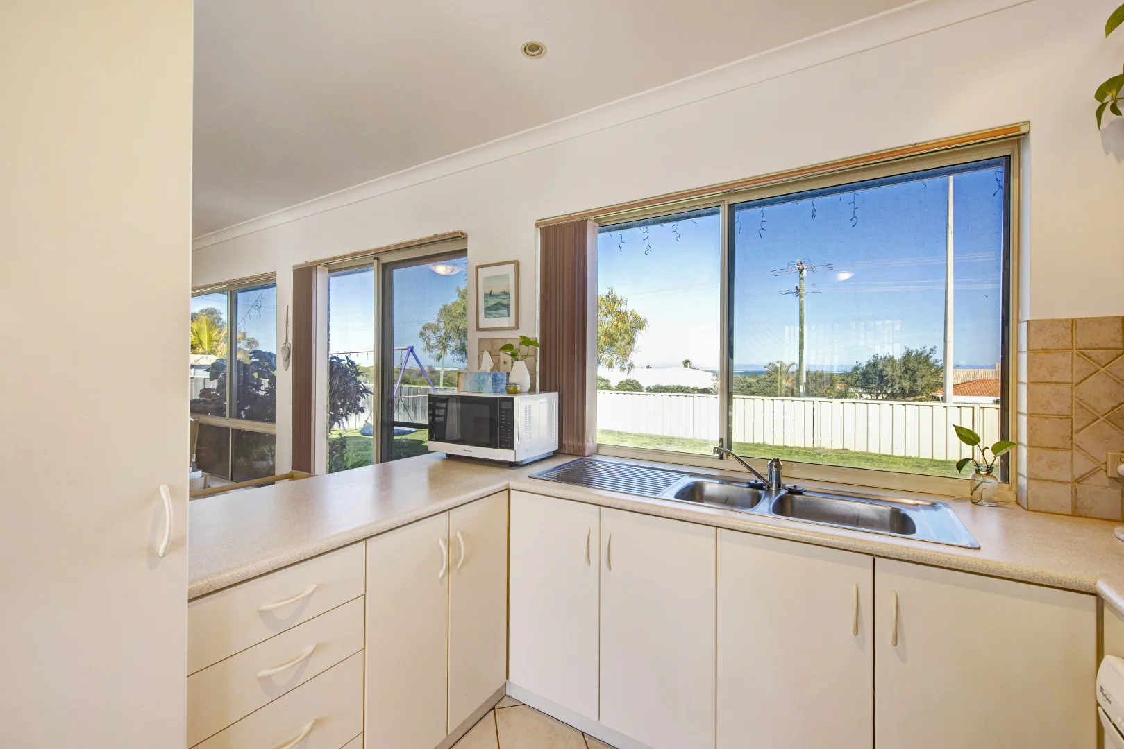 Additional image 7 of 1/28 Seaview Boulevard, Wandina WA 6530