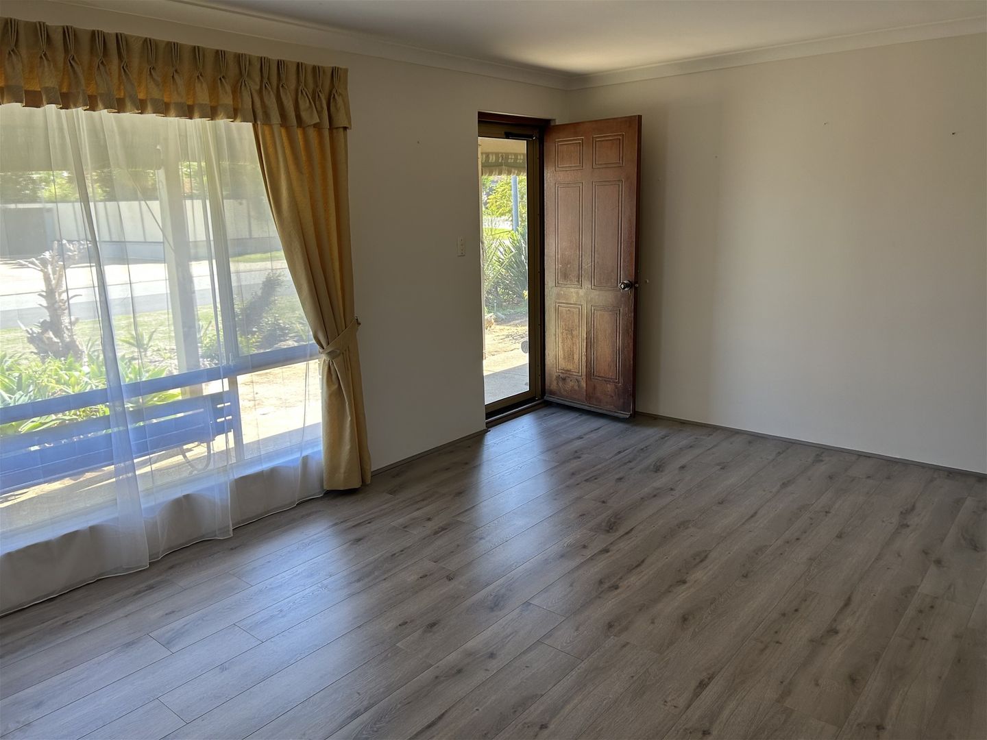 71 Morfitt Street, Mandurah WA 6210 House For Rent Domain