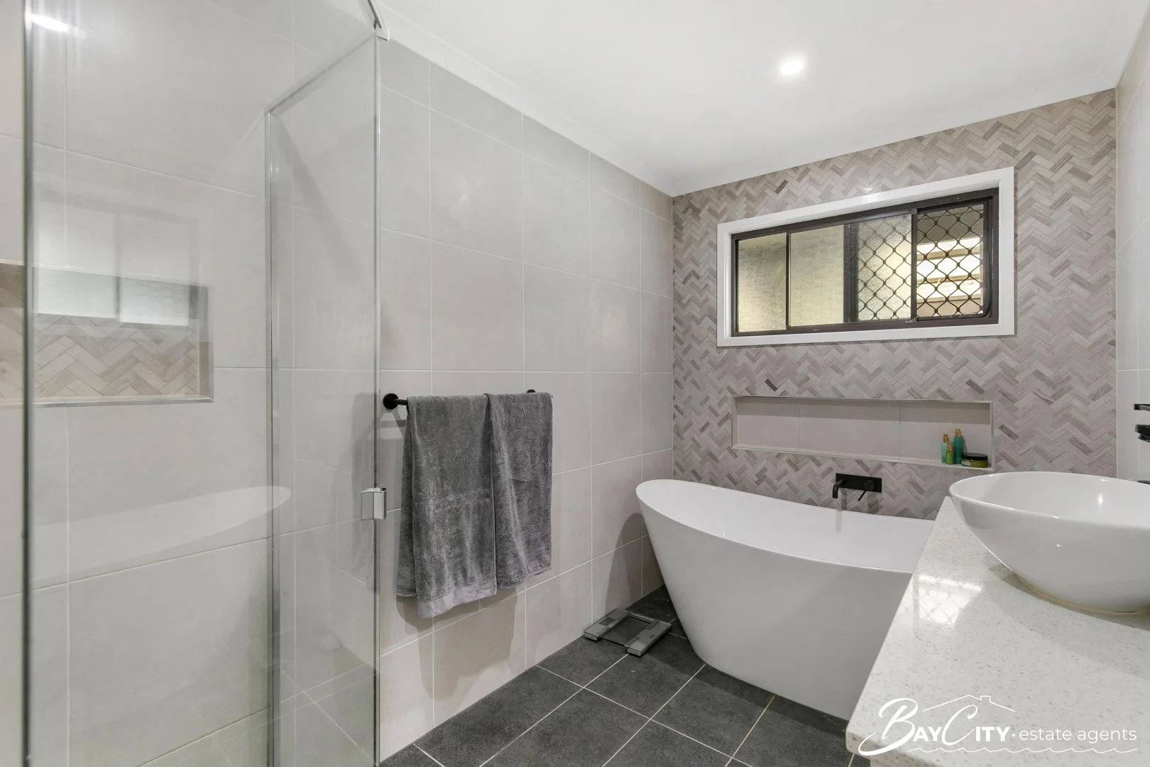 Additional image 5 of 48 Charles Canty Drive, Wellington Point QLD 4160