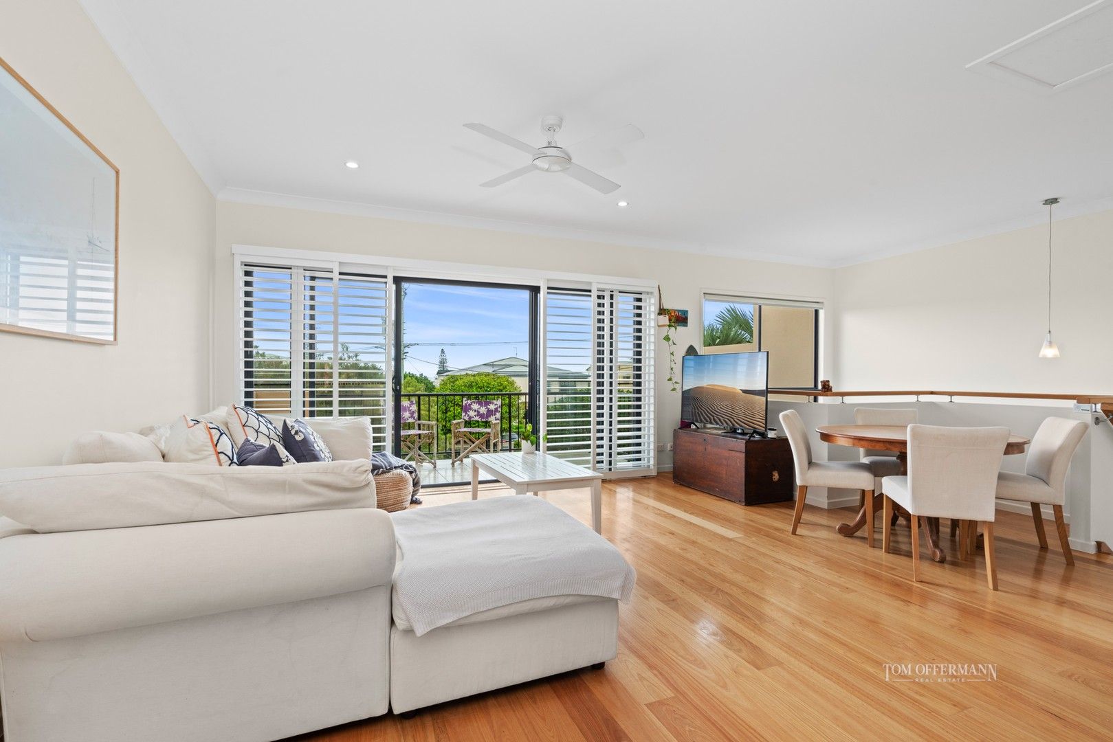 2 bedrooms Apartment / Unit / Flat in 2/23 Ventura Street SUNRISE BEACH QLD, 4567