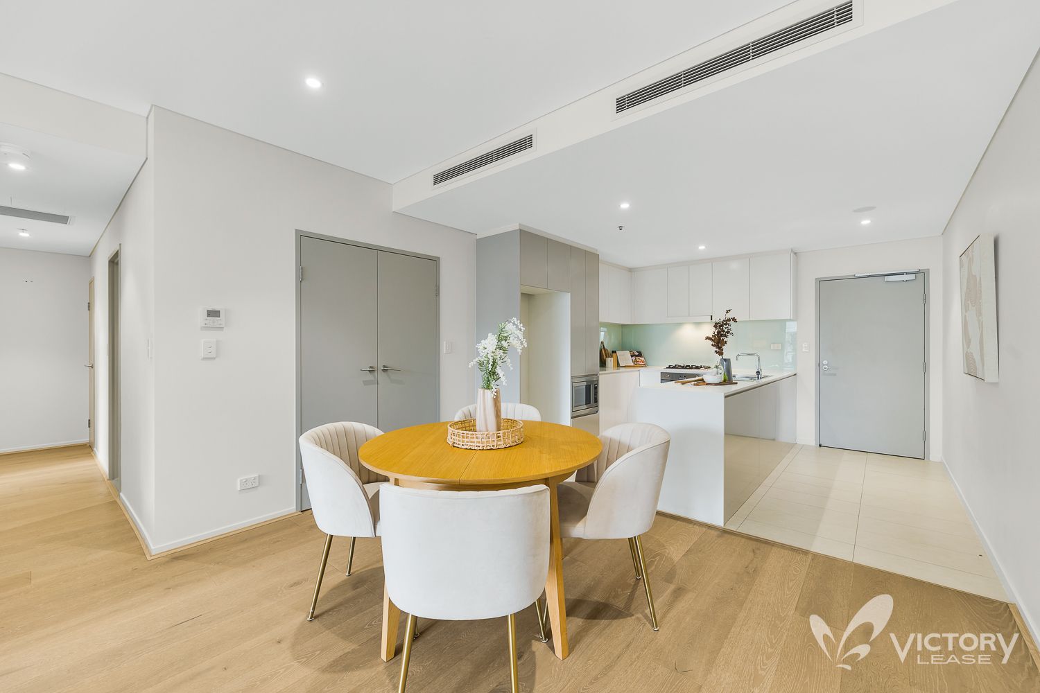 808C/8 Bourke Street, Mascot NSW 2020, Image 2